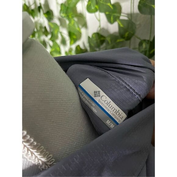 Columbia Gray Kestrel Trail Lite Short Sleeve Button-Up Shirt Size Medium - Picture 4 of 5